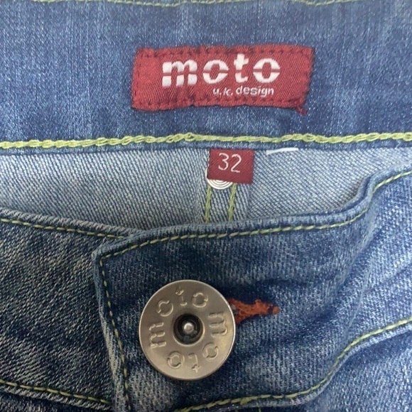 VINTAGE 🧚‍♀️ Y2K Light Blue Wash Straight Leg Jeans Size 32 - Picture 5 of 12